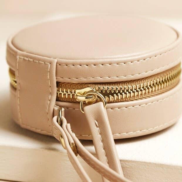 Lisa Angel - Mini Round Travel Jewellery Case in Mocha