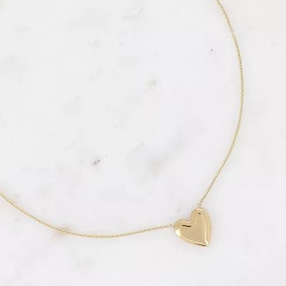 Necklace - smooth and shiny heart pendant.