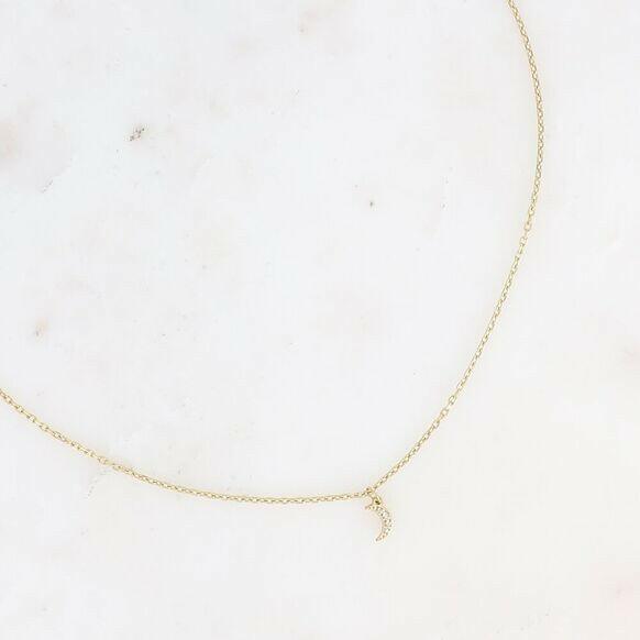 Moon Pendant Necklace.