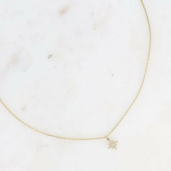 Star Pendant Necklace.
