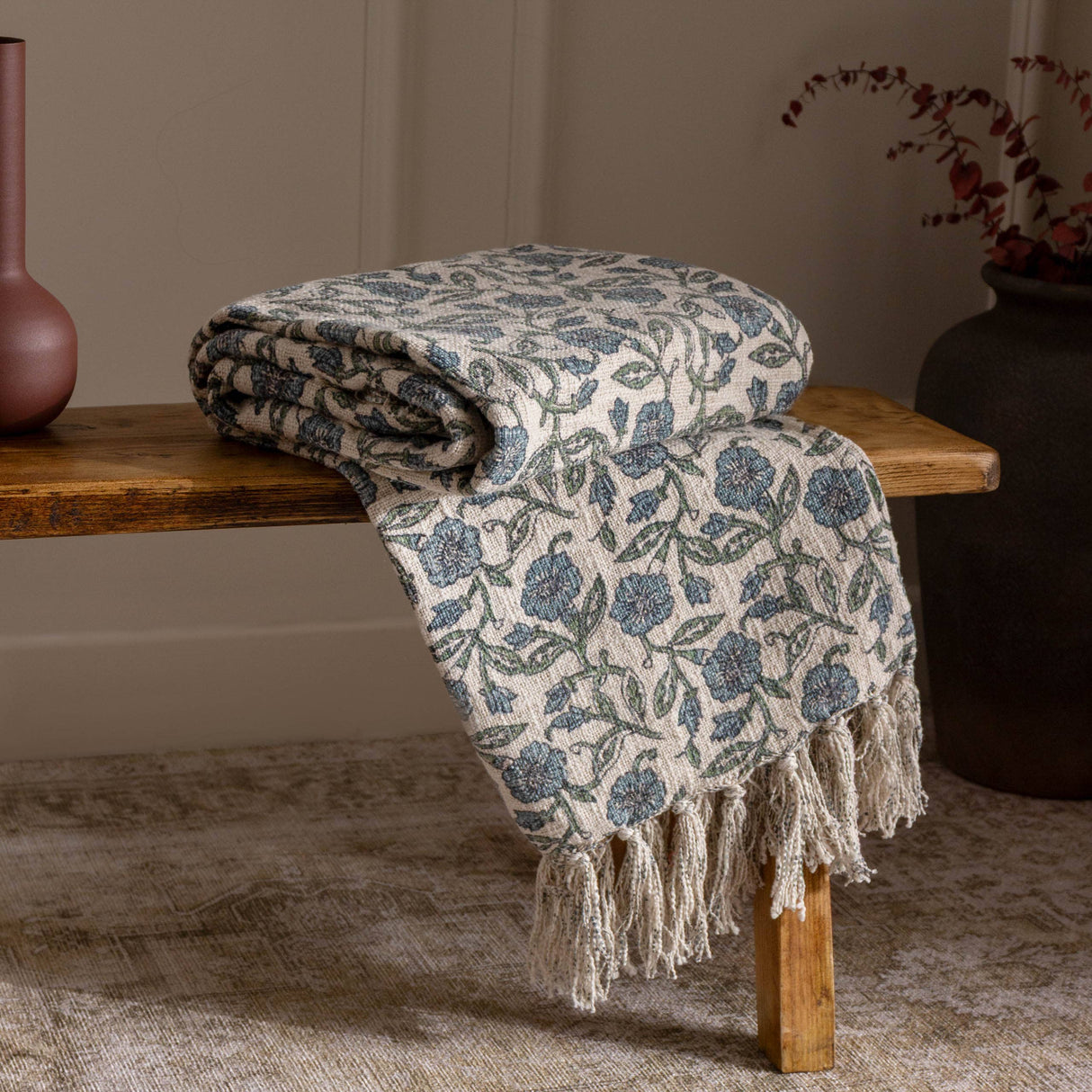 Riva Home - Delphine Printed Cotton Throw Delph Blue: Delph Blue / 130 x 170cm.