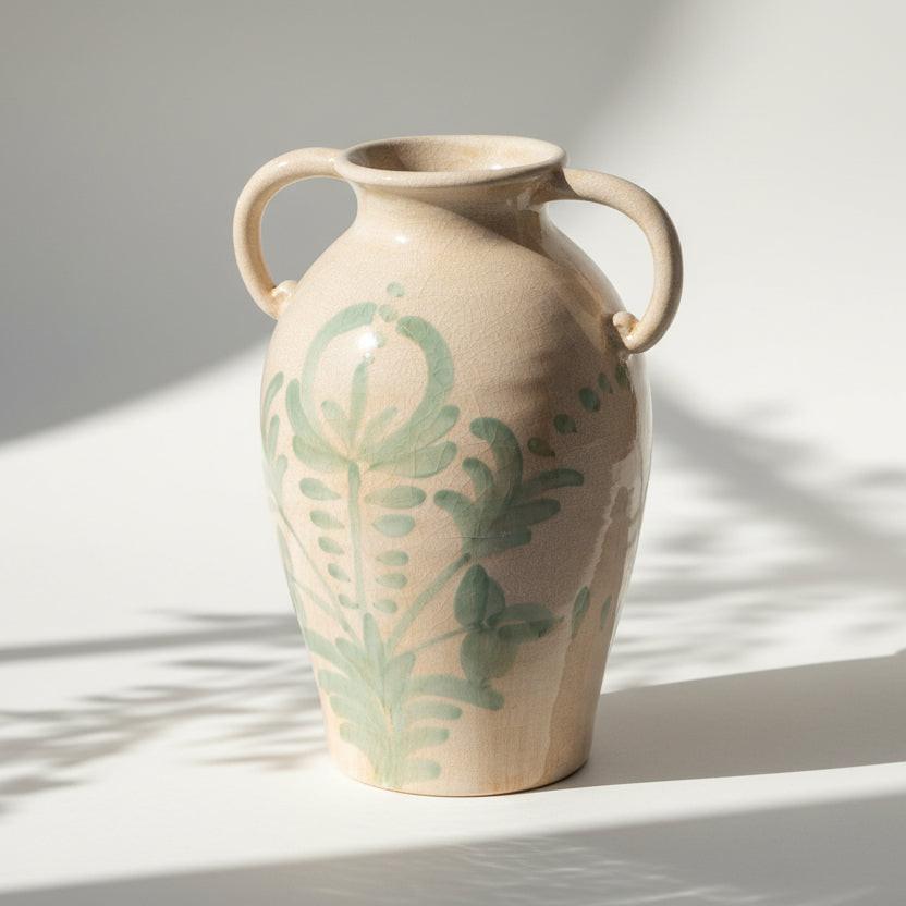 Hand painted Maiolica Vase