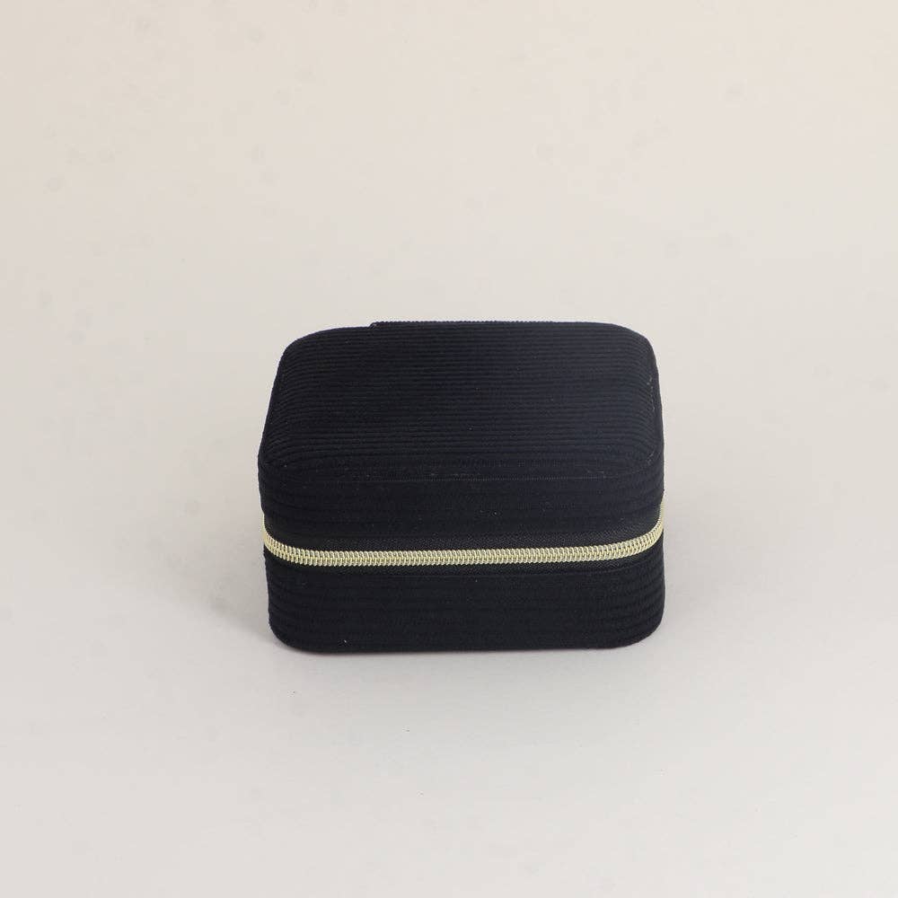 BOHM Paris - Square corduroy jewelry box: Orange.