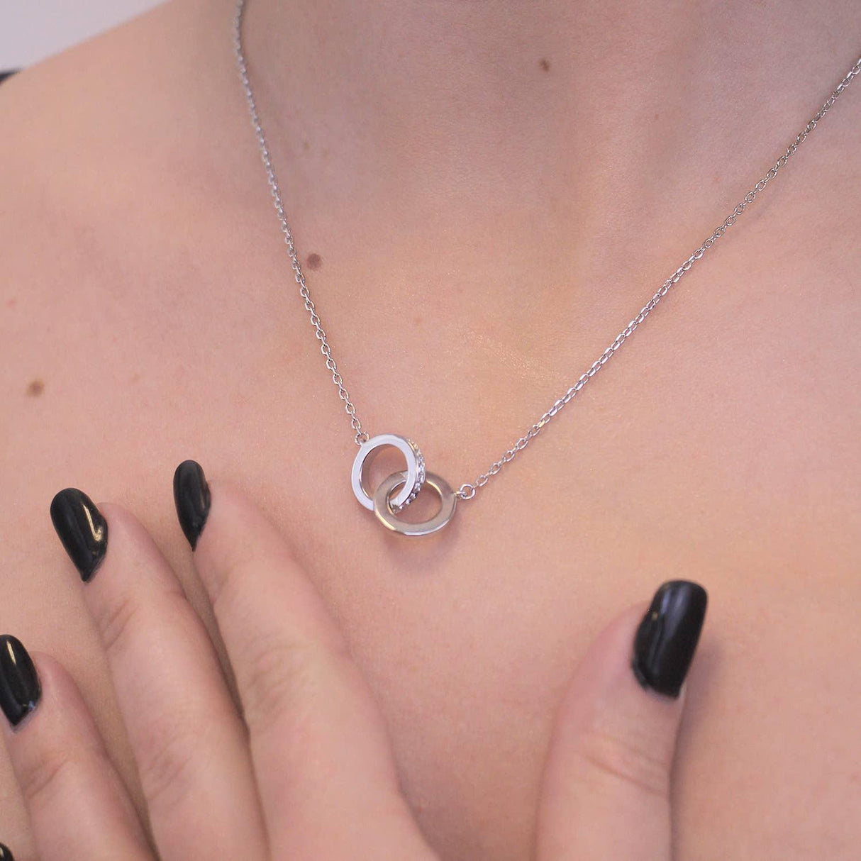 CARALI / MYC Paris - Circle Twin Pendants - Silver and Crystal