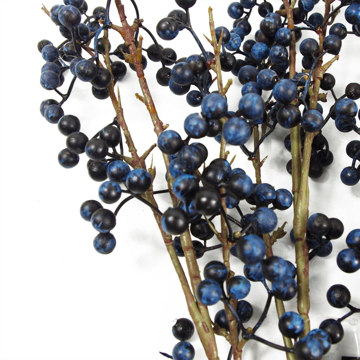 70cm Artificial Blue Christmas Berry Spray – Realistic Faux Stem