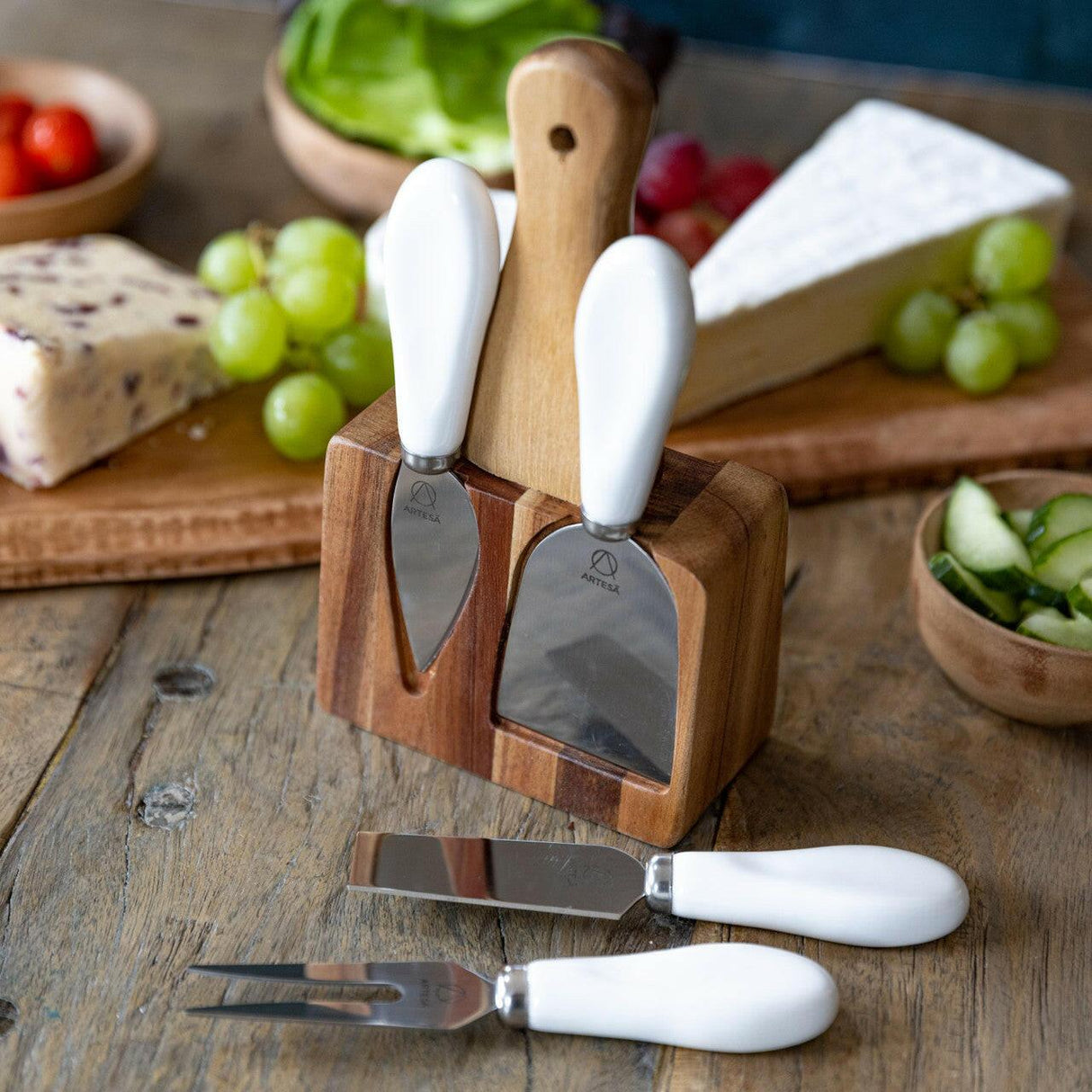 Artesà Appetiser Cheese Knife Set.