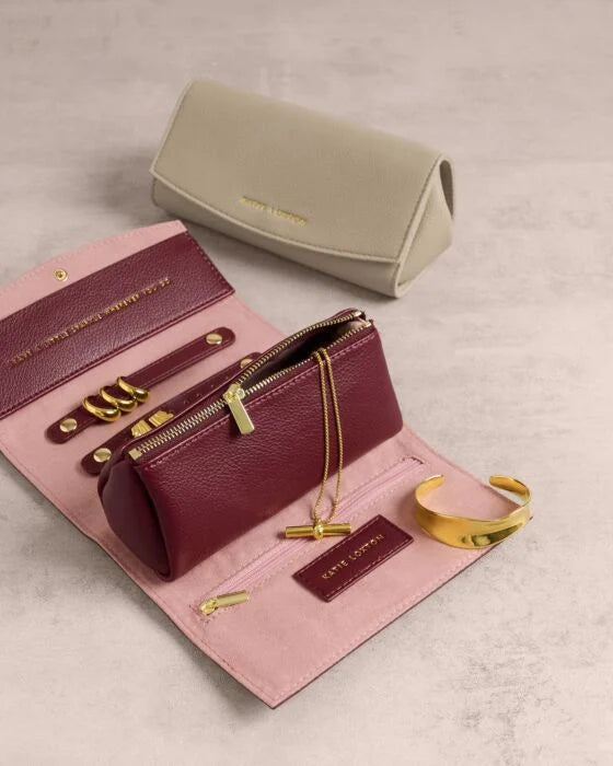 Travel Jewellery and Accessories Organiser in Cherry