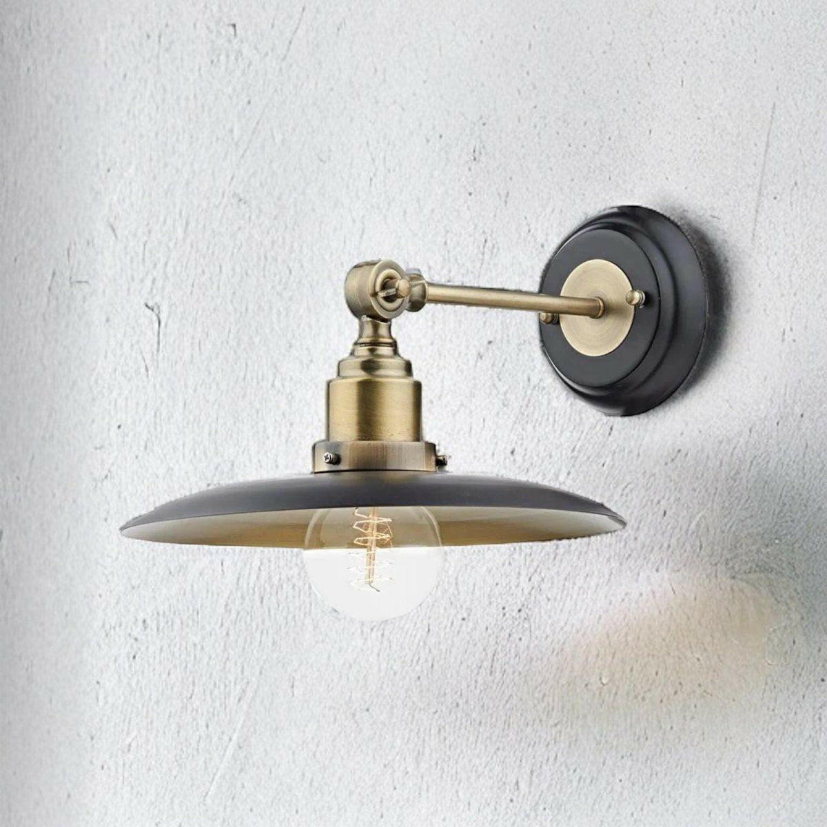 Hannover 1 Light Wall Bracket Black Antique Brass.