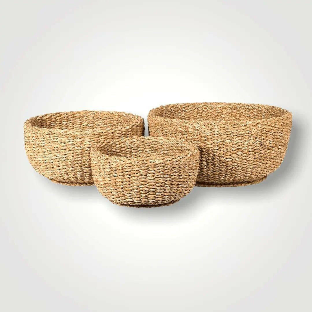Medium Round Woven Basket.