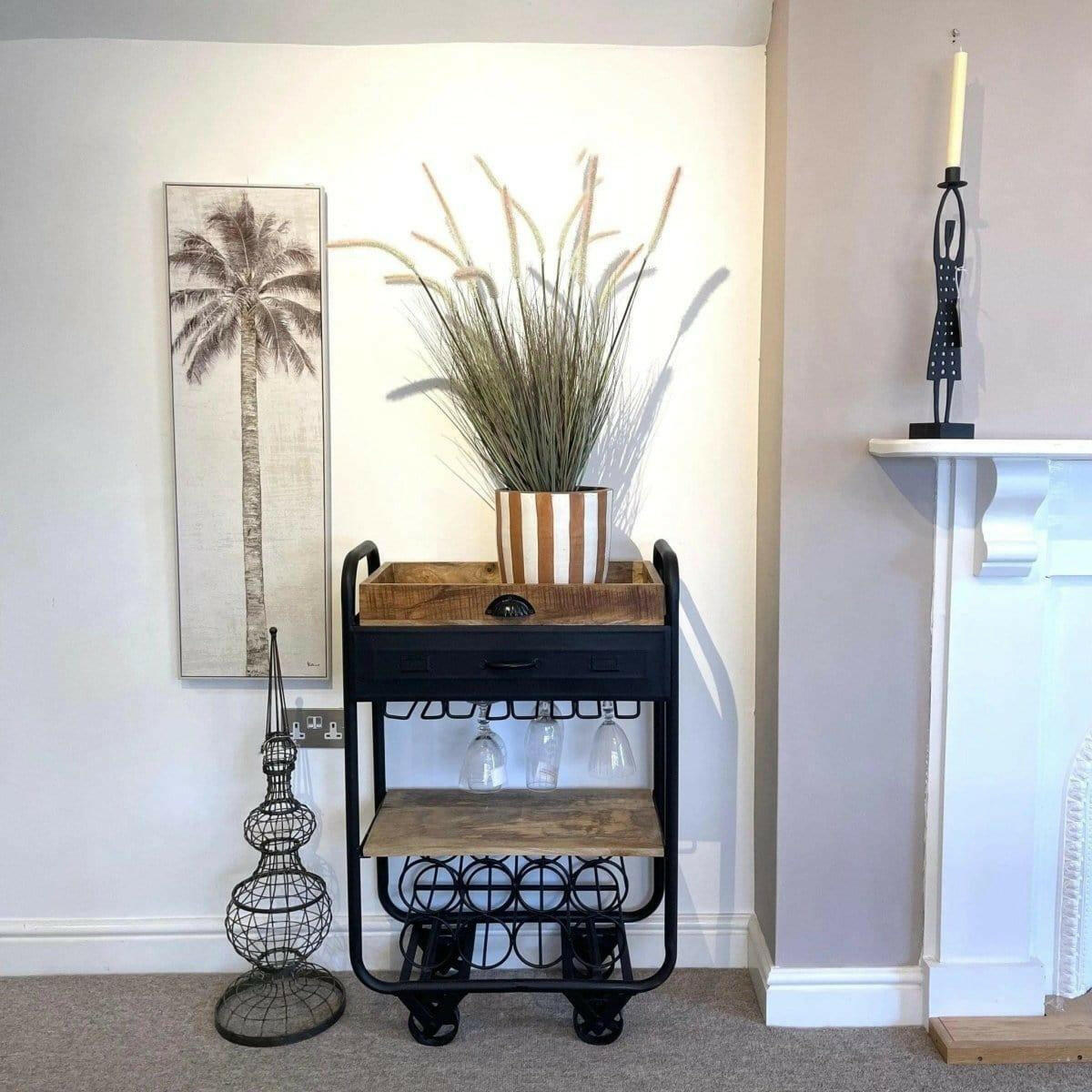 Potted Faux Onion Grass.