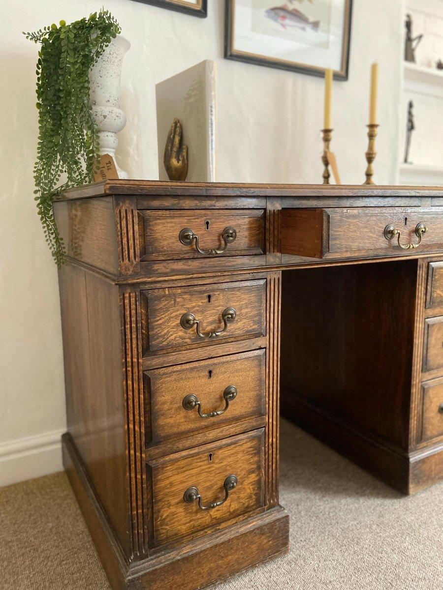 Victorian Oak Twin Pedastal Desk.