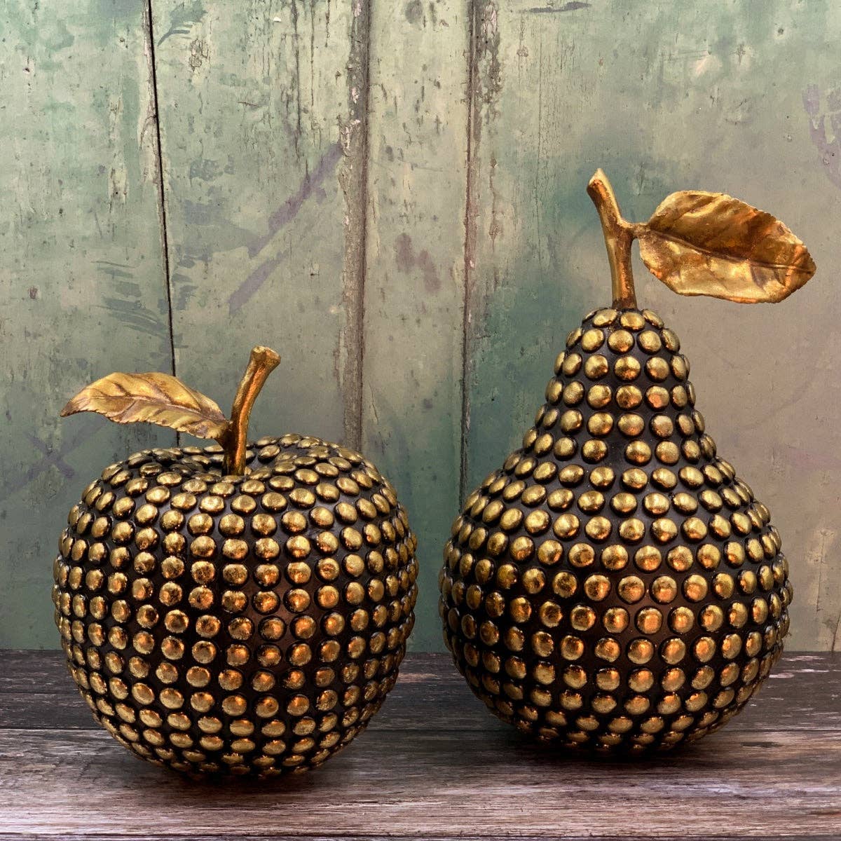 Bentley & Bo - Gold Studded Pear.
