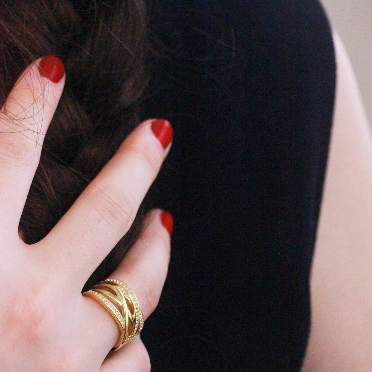 CARALI / MYC Paris - Criss Cross Ring - Gold and Crystal: 56