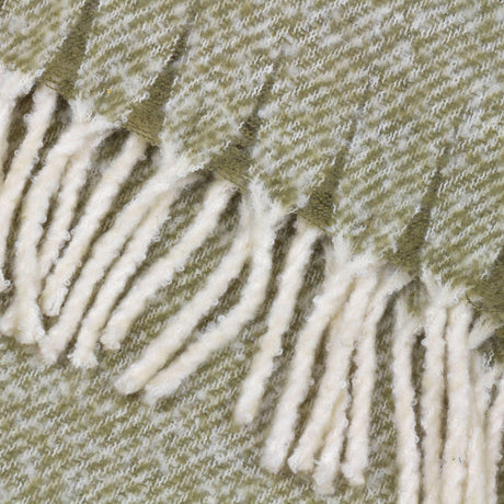 Isla Woven Tasselled Throw Green