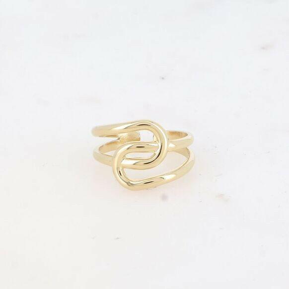 Gold Interlining Ring.