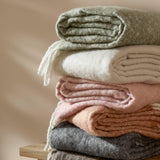 Cozy Woven Tasselled Throw Charcoal: Charcoal / 140 x 180cm