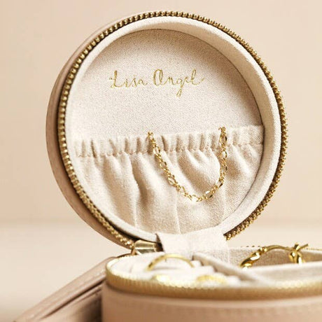 Lisa Angel - Mini Round Travel Jewellery Case in Mocha
