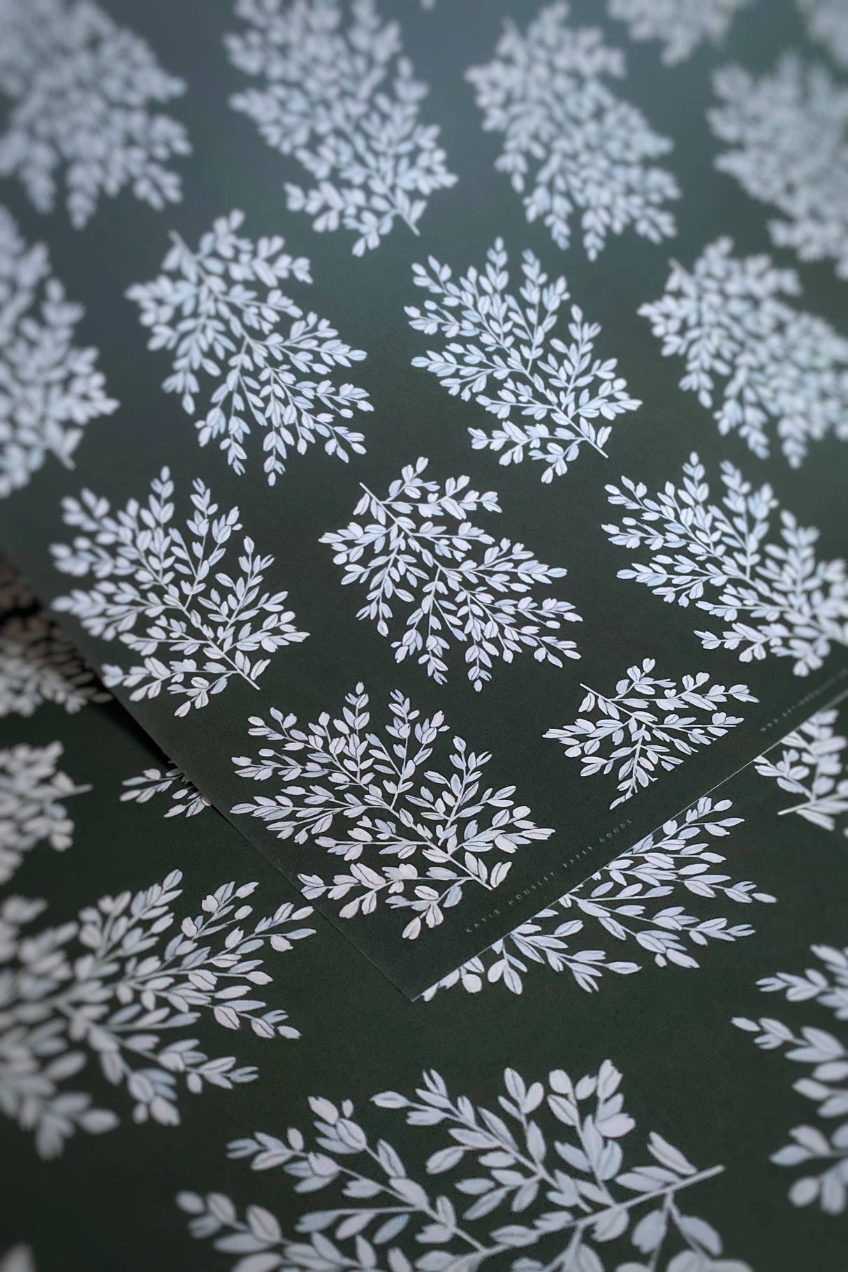Katie Housley - KHAKI BOTANICAL LUXURY GIFT WRAP
