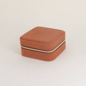 BOHM Paris - Square corduroy jewelry box: Orange.