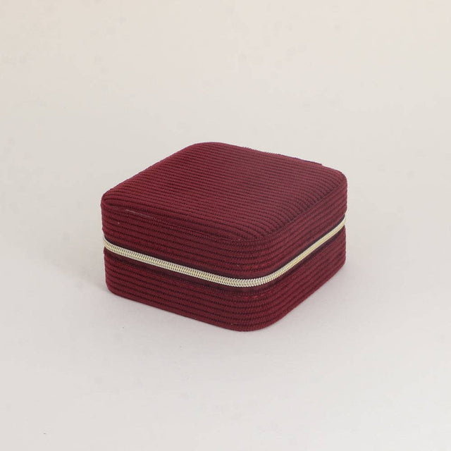 BOHM Paris - Square corduroy jewelry box: Bordeaux.