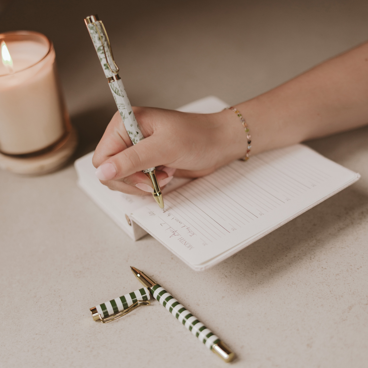 Green Floral & Striped Pen Set